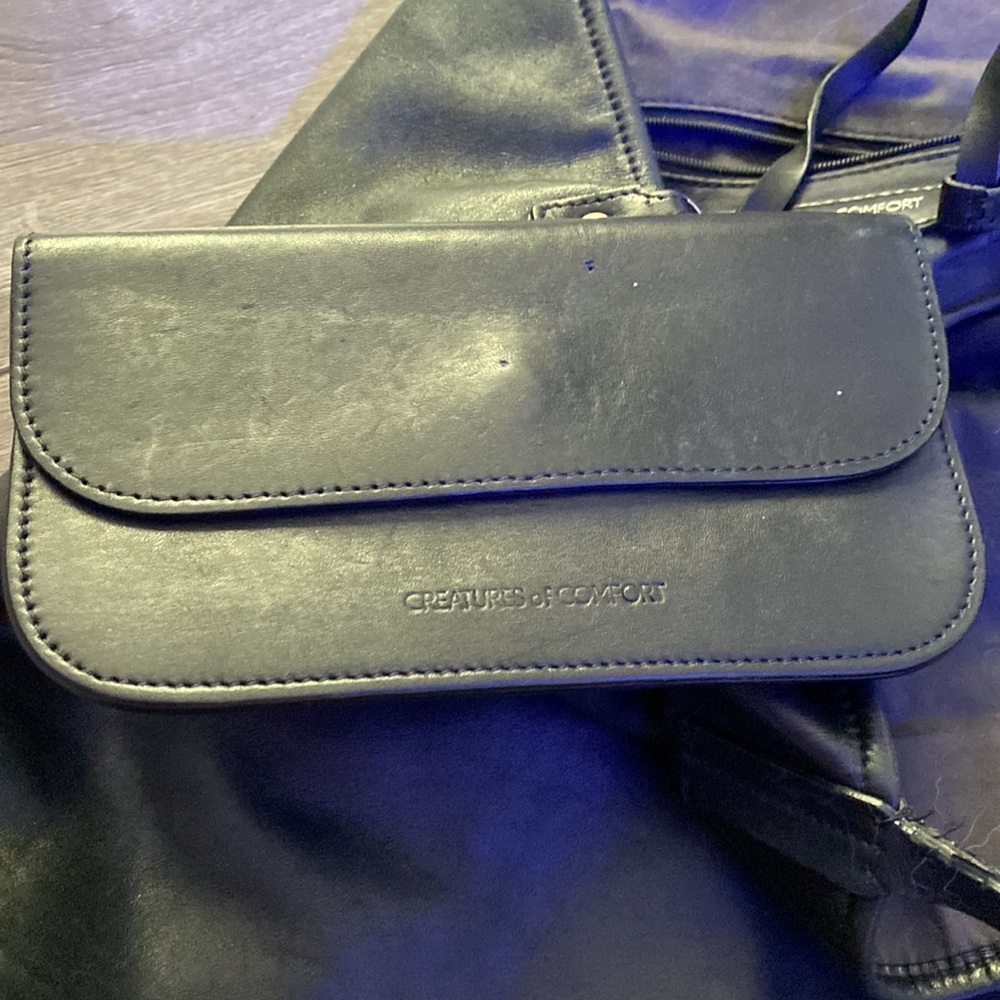 Black leather tote bag from Creatures Of Comfort - Picture 6 of 16